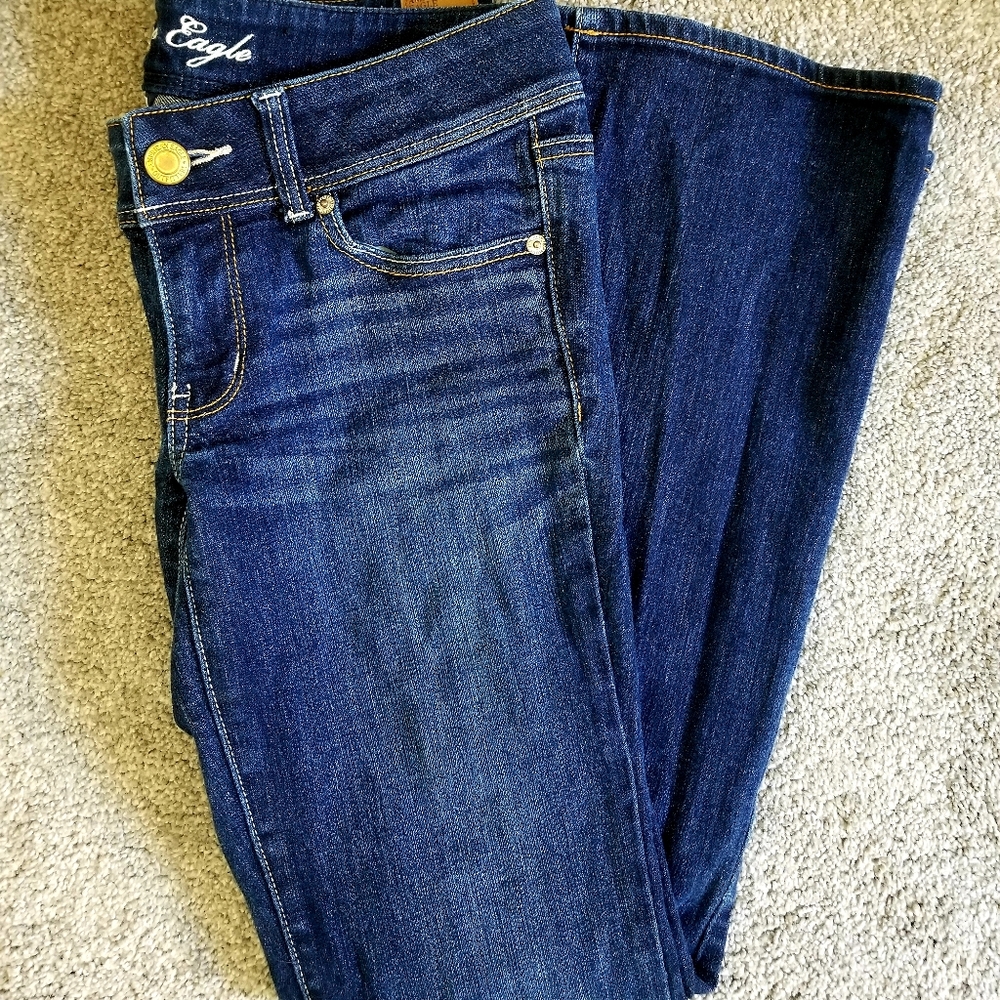 American Eagle Size 6 Regular Jeans
